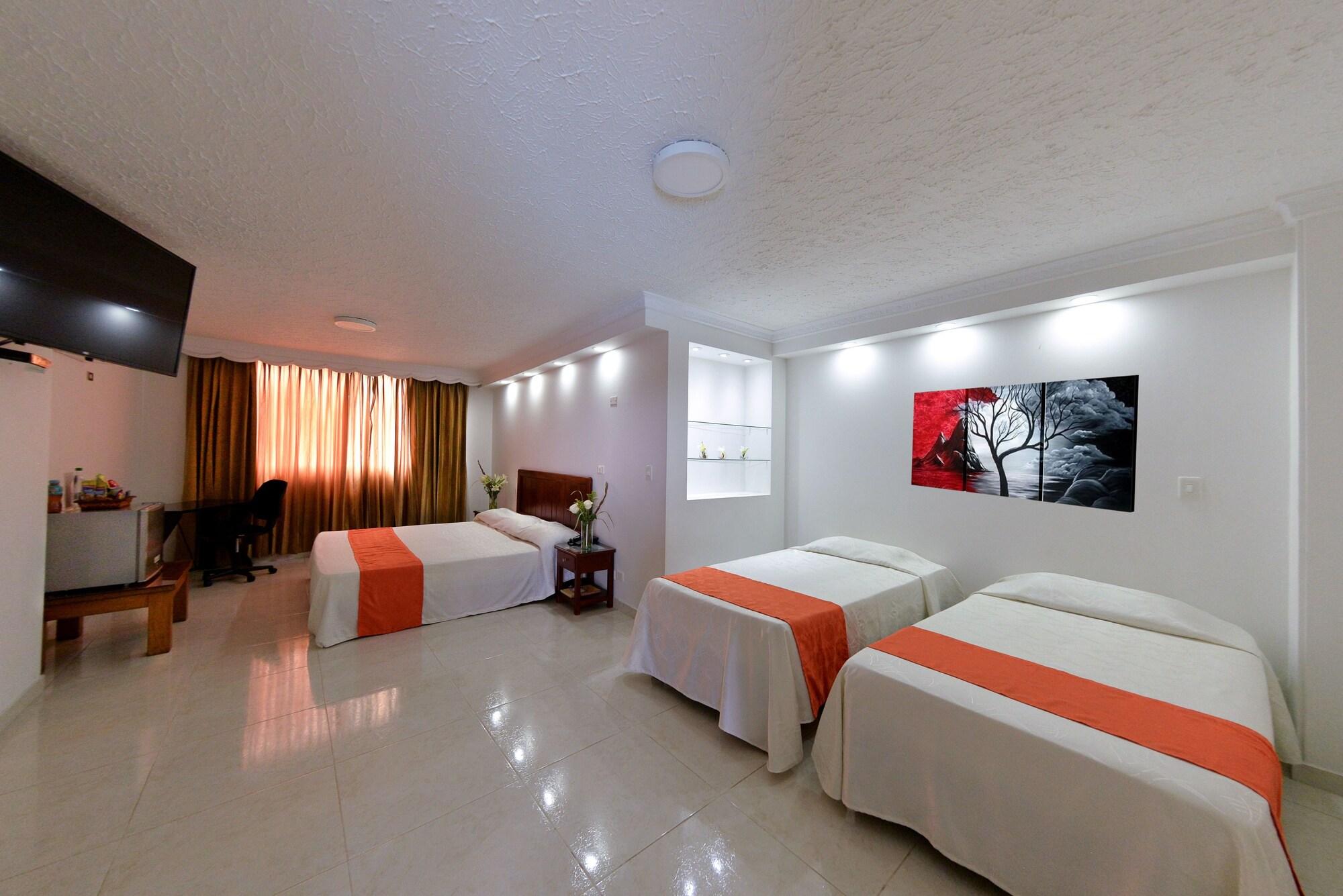 Hotel La Luna Santiago de Cali Bagian luar foto