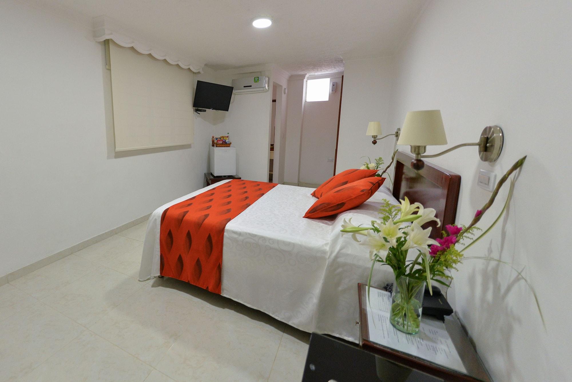 Hotel La Luna Santiago de Cali Bagian luar foto