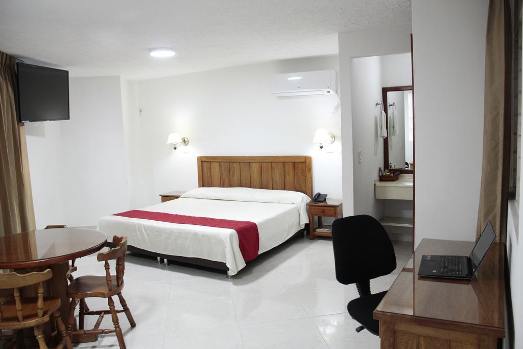 Hotel La Luna Santiago de Cali Bagian luar foto
